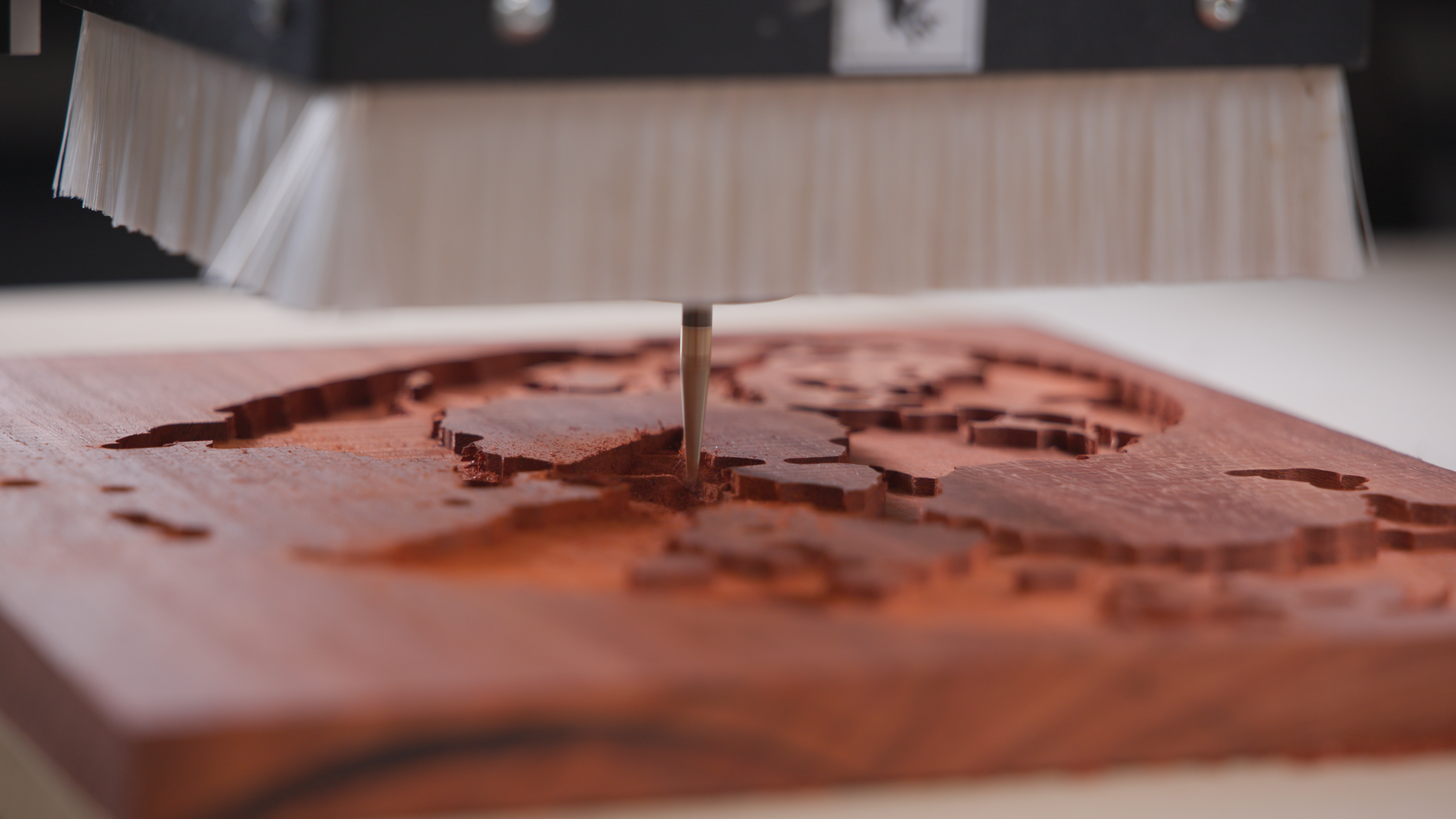 CNC Milling Wood: A Guide to Hardwood Tooling, Feeds, and Clean Cuts